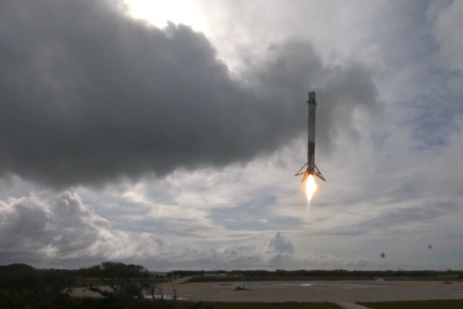 Falcon 9 atterraggi