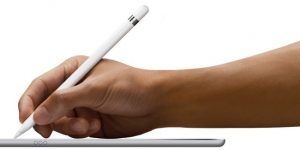 Apple pensa a uno stilo per l’iPhone pieghevole, ma potrebbe non arrivare mai 2