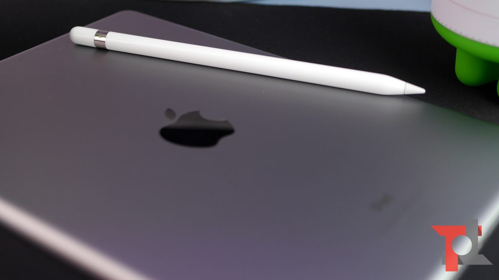 03Apple iPad 2018