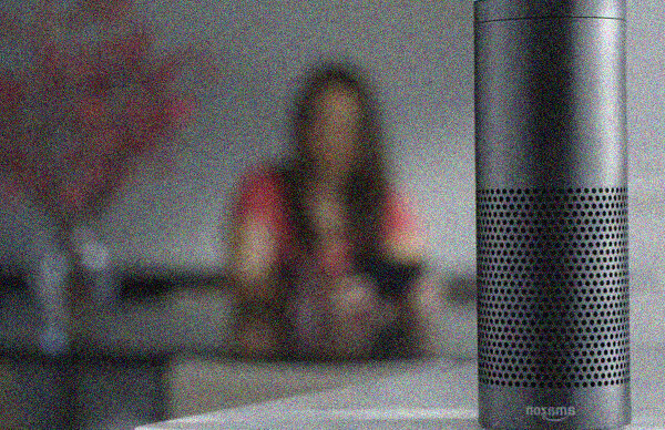 Amazon Echo ha registrato una conversazione senza permesso