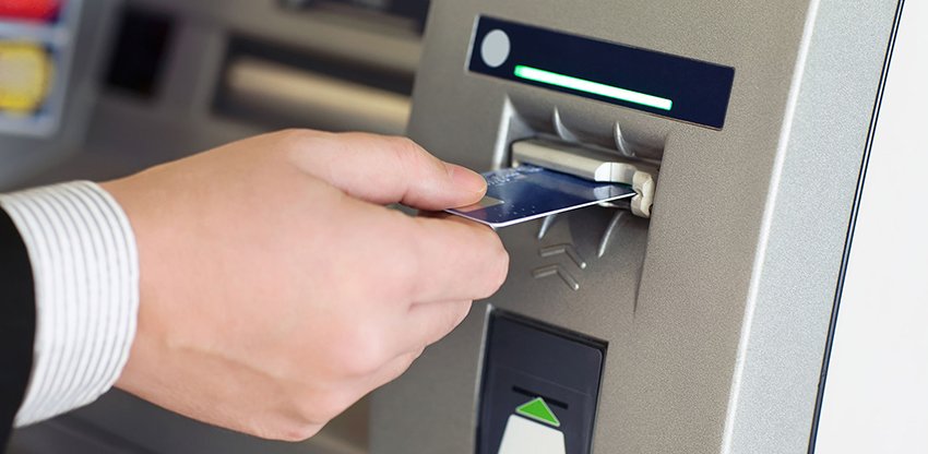 ATM truccati, attenti alle truffe in vacanza