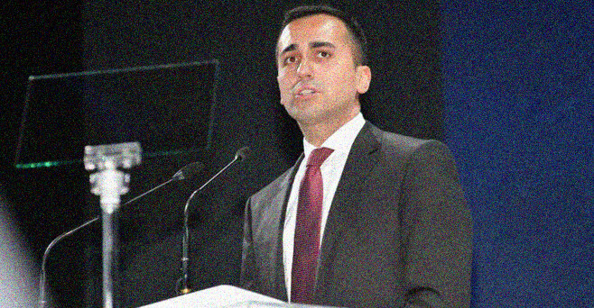 Di Maio avverte RAI e Mediaset: servizi come Netflix domineranno la scena