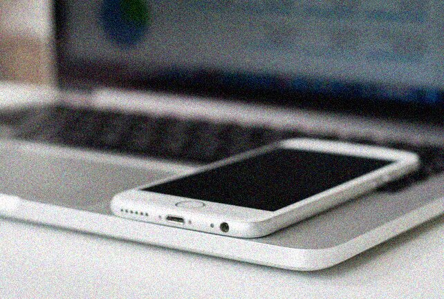 MacBook e iPad supporteranno in futuro la ricarica wireless di iPhone, Apple Watch e AirPods
