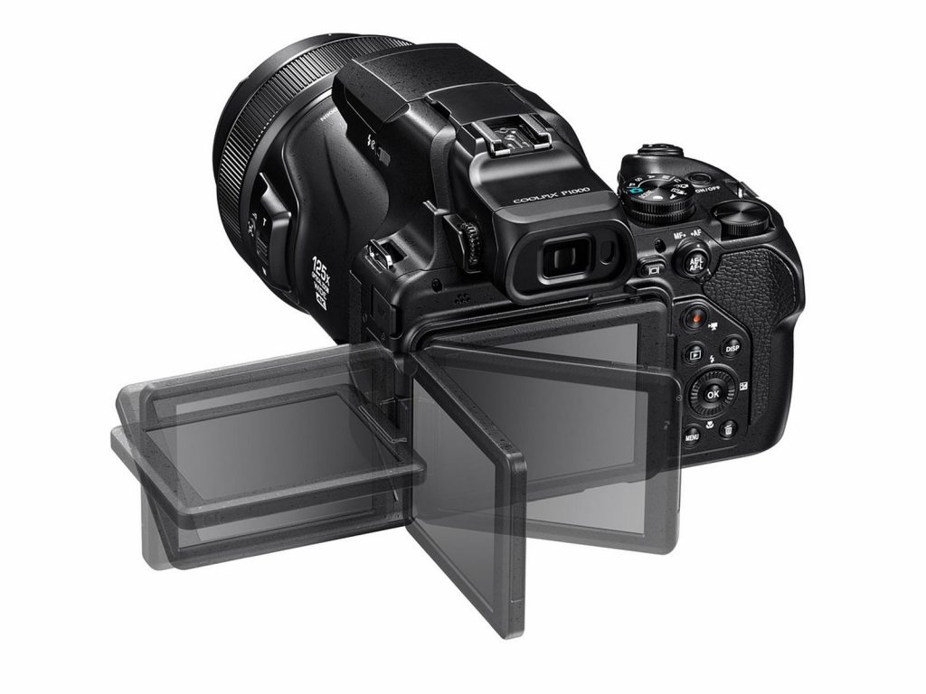 Nikon P1000 è una nuova "compatta" con sensore da 16 MP e zoom ottico 125x 1