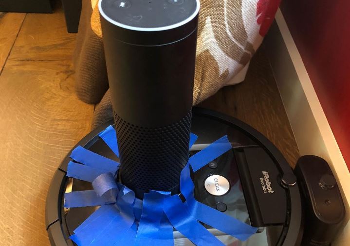 Amazon Echo Jeff Bazos hackerato dai figli