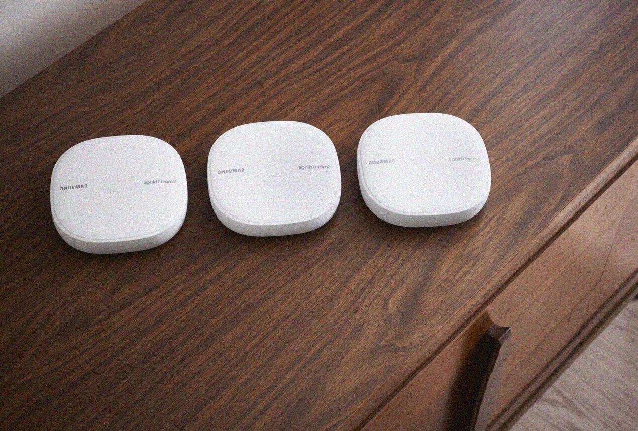 Samsung presenta un nuovo SmartThings Hub con supporto alla tecnologia WiFi Mesh di Plume