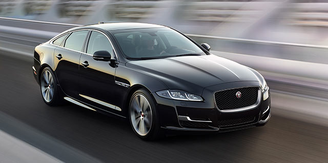 Jaguar Apple CarPlay