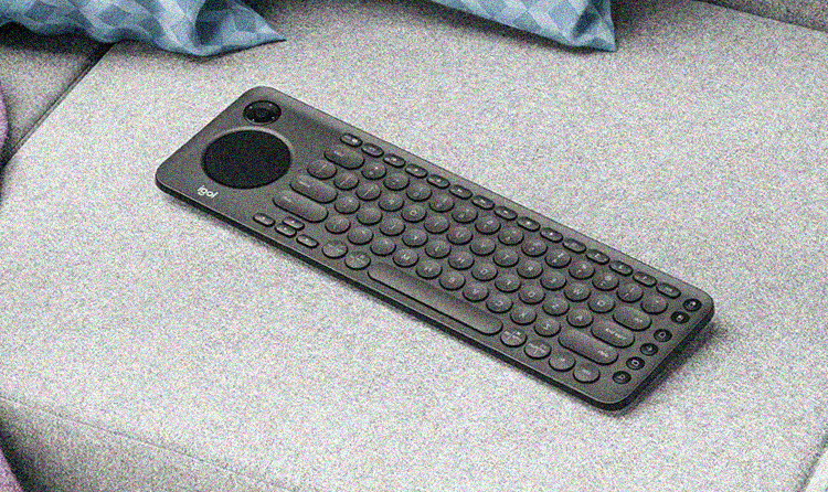 Logitech K600 è una tastiera pensata appositamente per le Smart TV