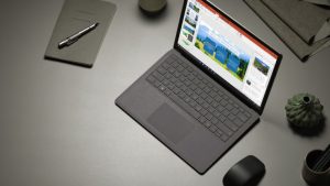 Microsoft Surface Laptop 2 concept colore nero