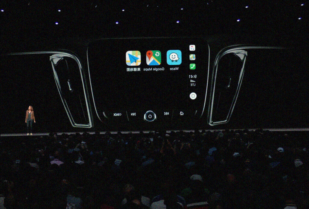 Waze Google Maps Apple CarPlay