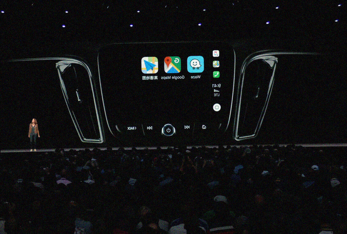 Waze Google Maps Apple CarPlay