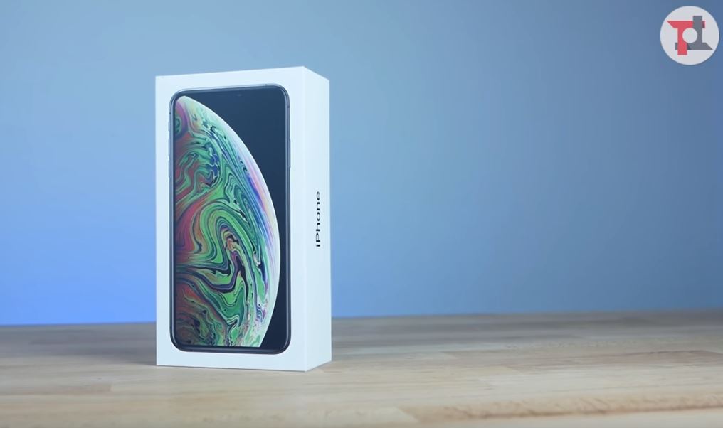 Come se la sarà cavata iPhone Xs Max sottoposto ai peggiori stress test (video)
