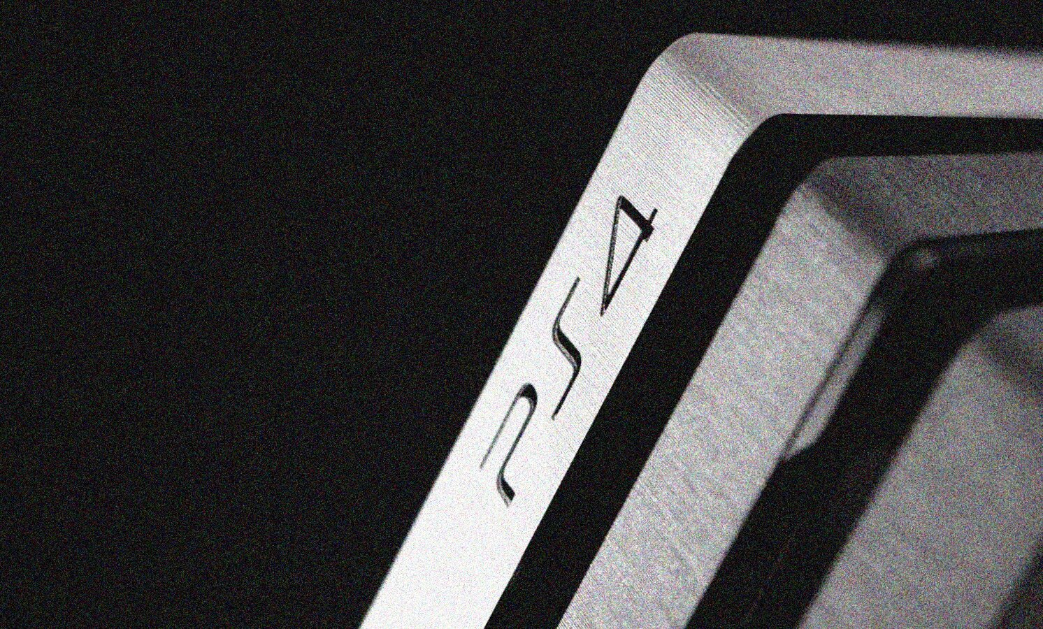 Sony PlayStation 4 PS4