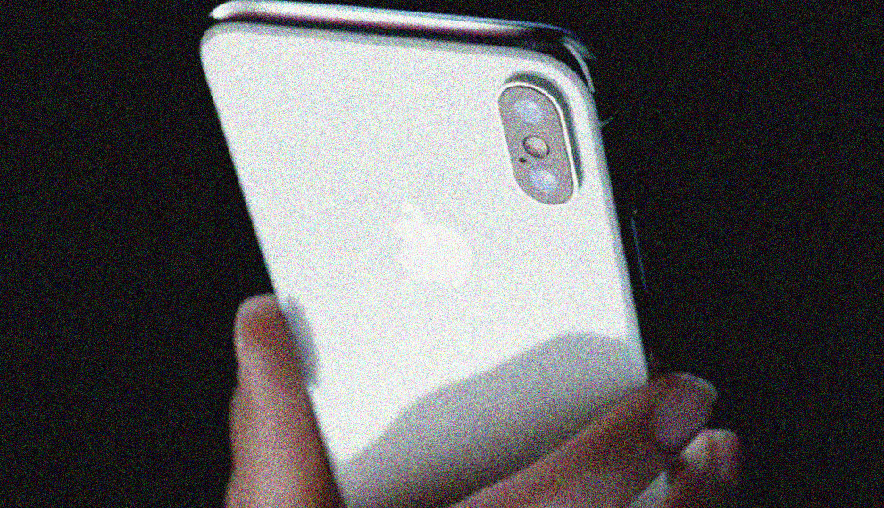 Google Foto per iOS permette l'editing della sfocatura e il Color Pop