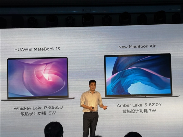 Huawei MateBook 13 ufficiale con maggiore potenza di MacBook Air nonostante le dimensioni inferiori 3