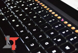 MacBook Pro 13 touchbar