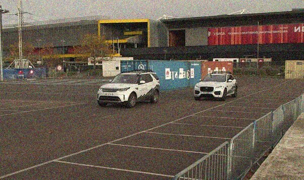 Rete 5G e tecnologia C-V2X alla base della sicurezza stradale con le auto a guida autonoma e semi autonoma