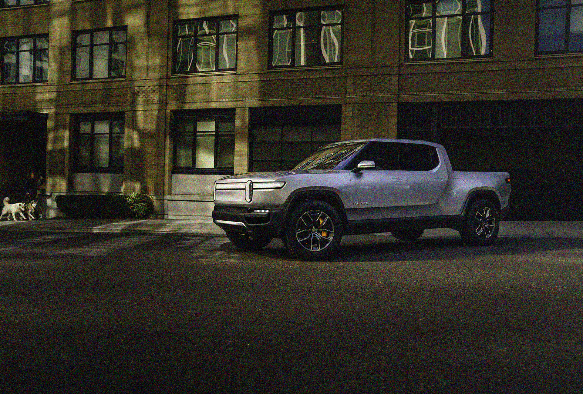 Rivian RT1