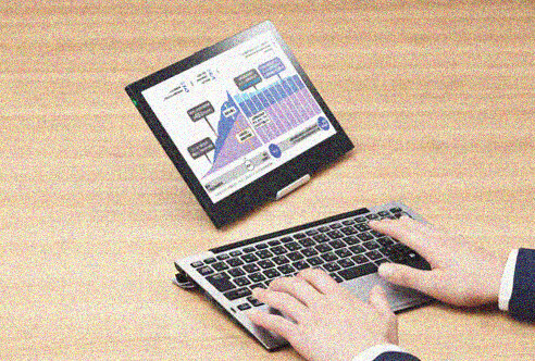 VAIO A12 è un 2-in-1 con Intel Core i7-8500Y, 16 GB di RAM e 1 TB di SSD PCIe