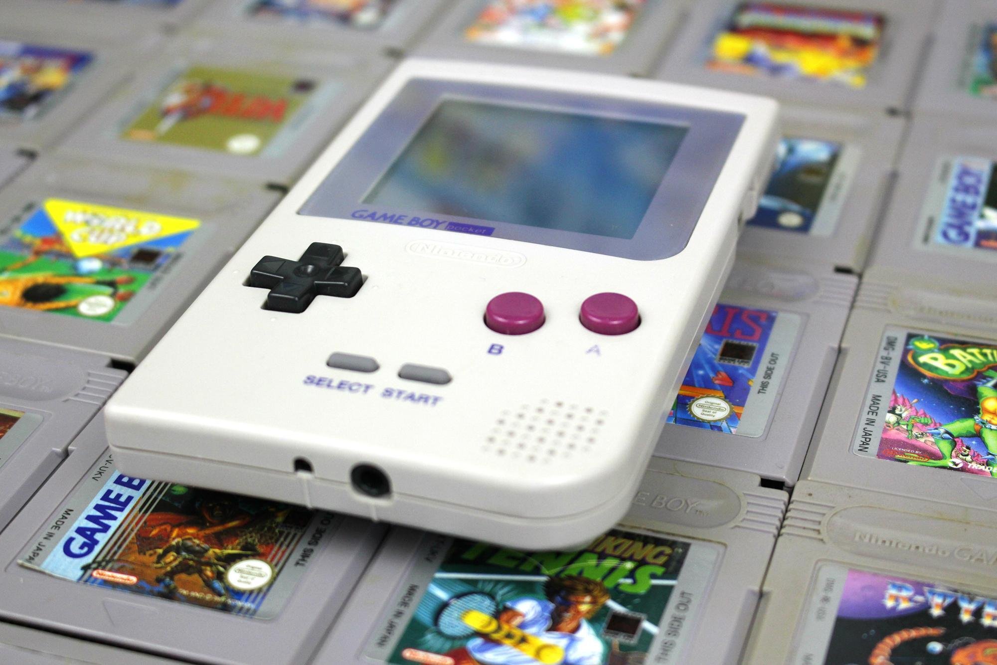 Come trasformare un Game Boy in un controller wireless