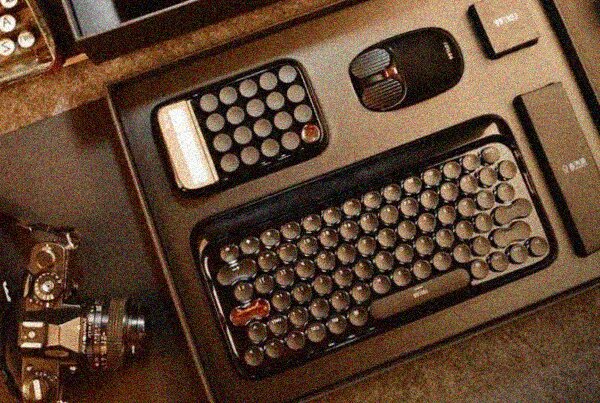 Xiaomi lancia un pacchetto 8-in-1 da 270 euro per dare il benvenuto al 2019