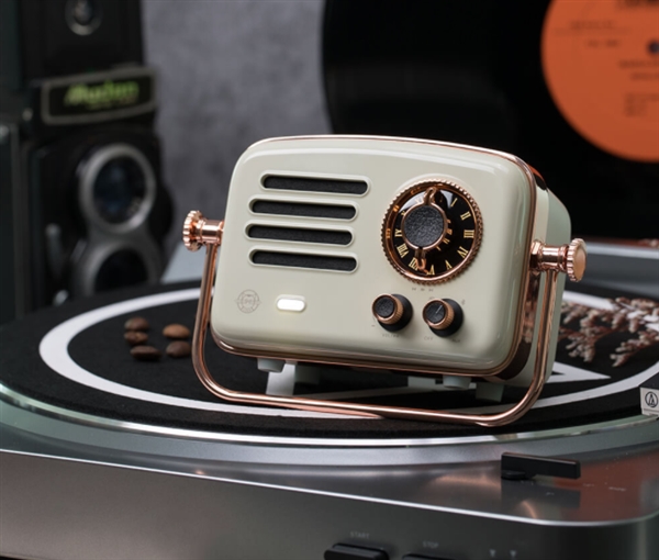 Xiaomi Elvis Presley Atomic Player 2