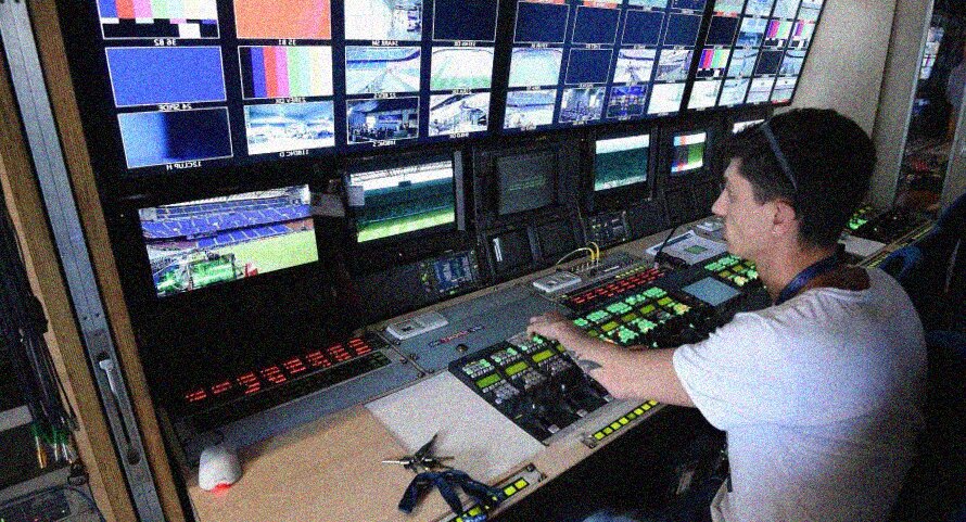 AGCOM approva l'acquisto di Mediaset Premium da parte di Sky