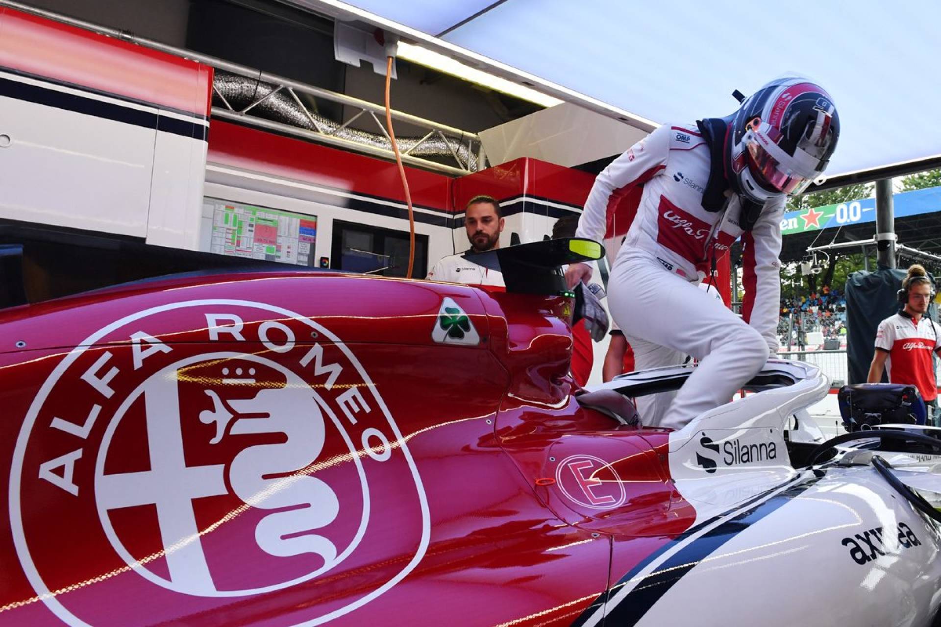 Alfa romeo racing 17106.1920x1080