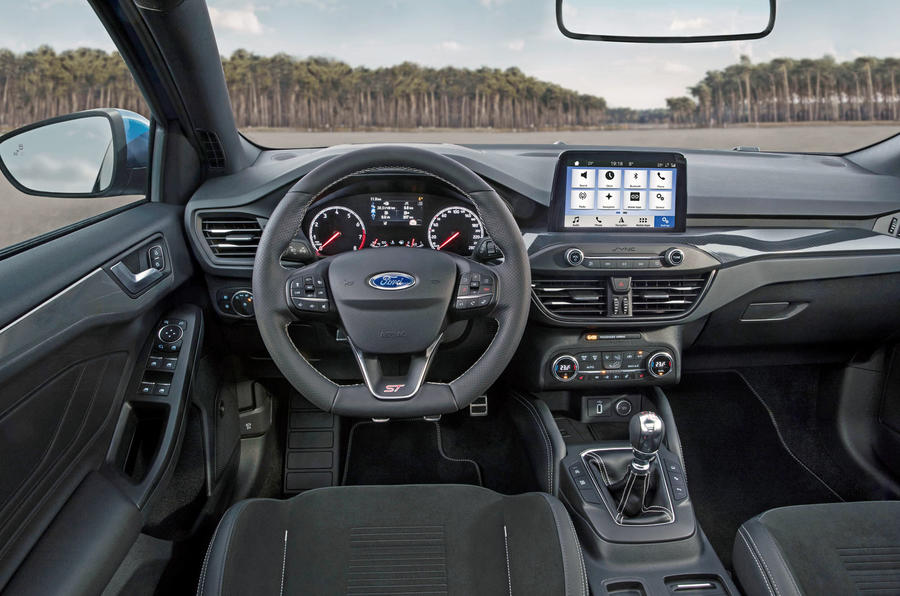 Ford Focus ST 2019 ufficiale: dotazioni tecniche e infotainment 6