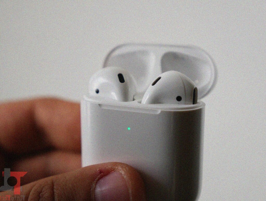 AirPods Pro 3 con fotocamere IR: perché partire dagli auricolari è la mossa più intelligente 1