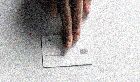 Le prime Apple Card consegnate ai dipendenti Apple (foto)