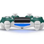 Sony lancia il nuovo DualShock 4 Alpine Green per PS4 3