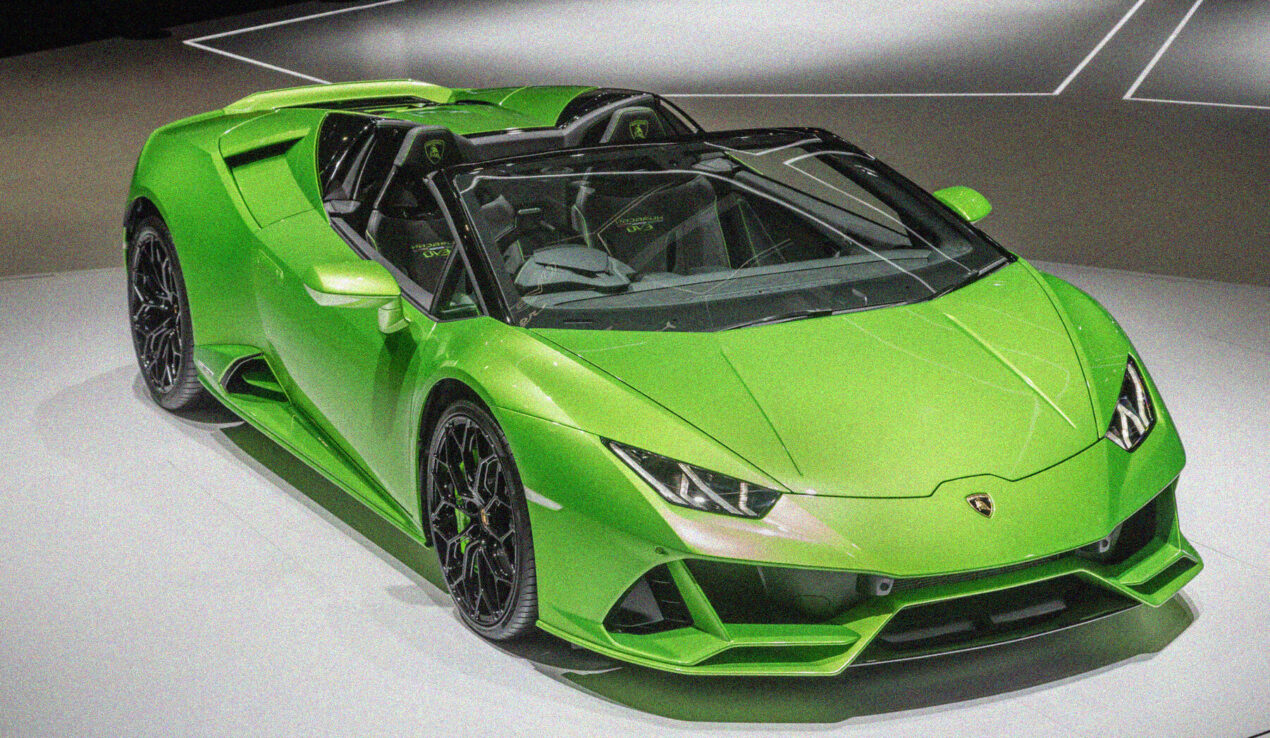 La nuova Lamborghini Huracán EVO Spyder è essenzialmente una supercar con un supercomputer