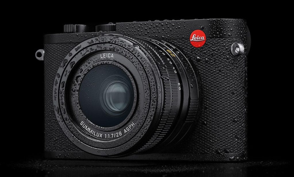 Leica Q2 Header image 2400x840 teaser 2400x787