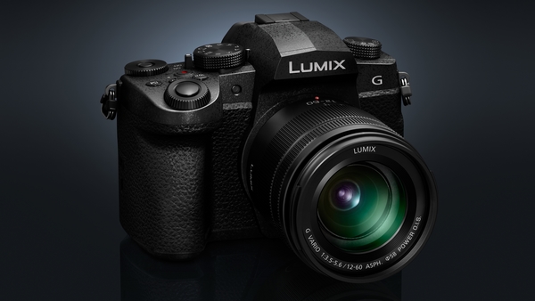 Panasonic Lumix G90