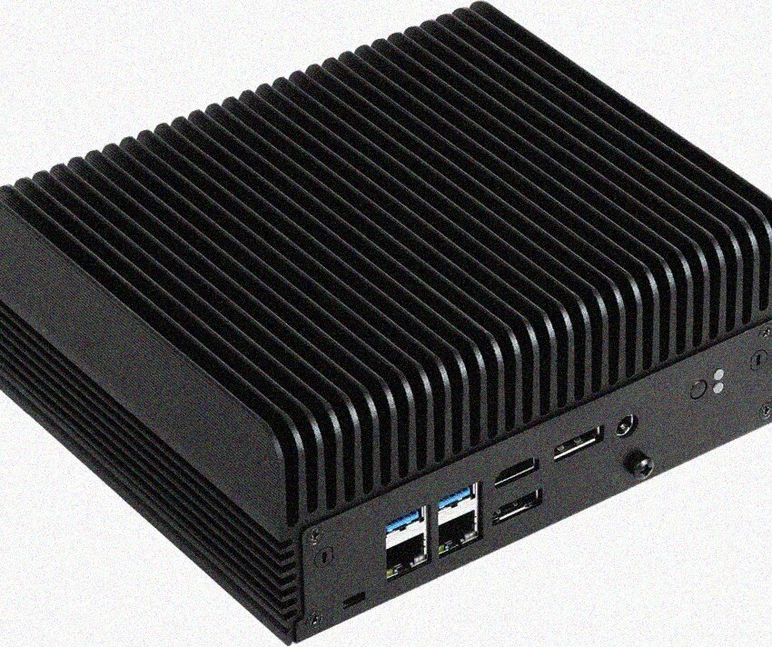 ASRock iBOX è un Mini PC fanless con CPU Intel Whiskey Lake-U