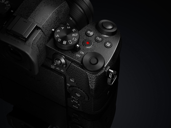 Panasonic Lumix G90 ufficiale: mirrorless da 20,3 MP e stabilizzazione a 5 assi 2