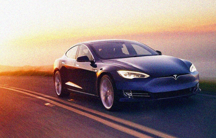 Tesla taglia ancora il prezzo della Model S anche in Italia