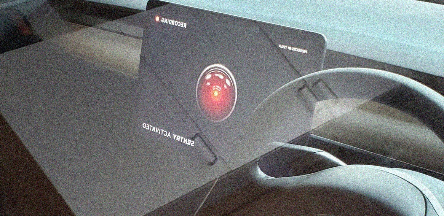 Tesla Modalità Sentinella