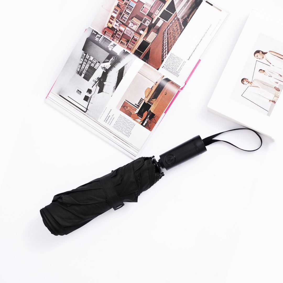 Xiaomi lancia anche un ombrello automatico dal costo di soli 6 euro 1