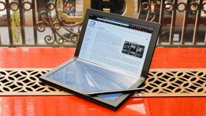 Lenovo laptop display flessibile