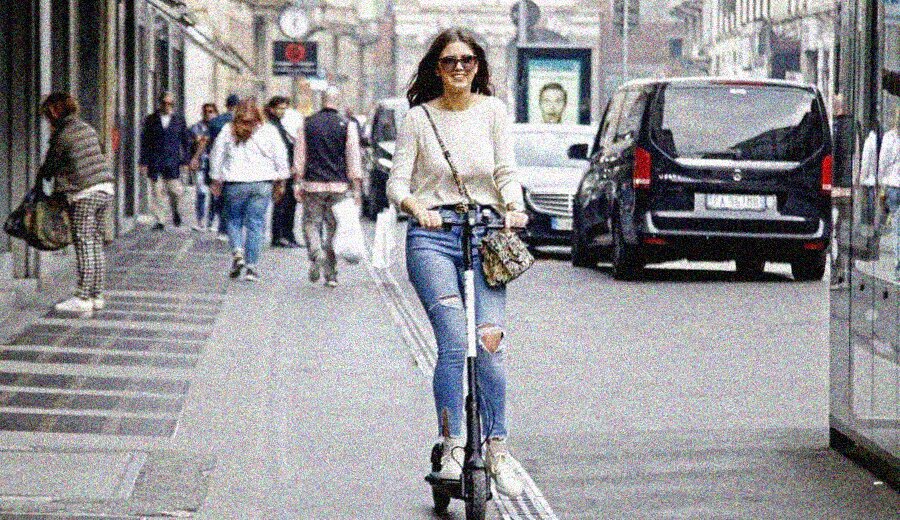 Torino dà il via libera a monopattini elettrici e segway: tutto quello che c'è da sapere