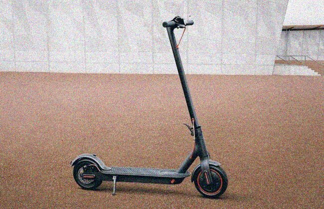 Xiaomi presenta il monopattino elettrico Mi Electric Scooter Pro