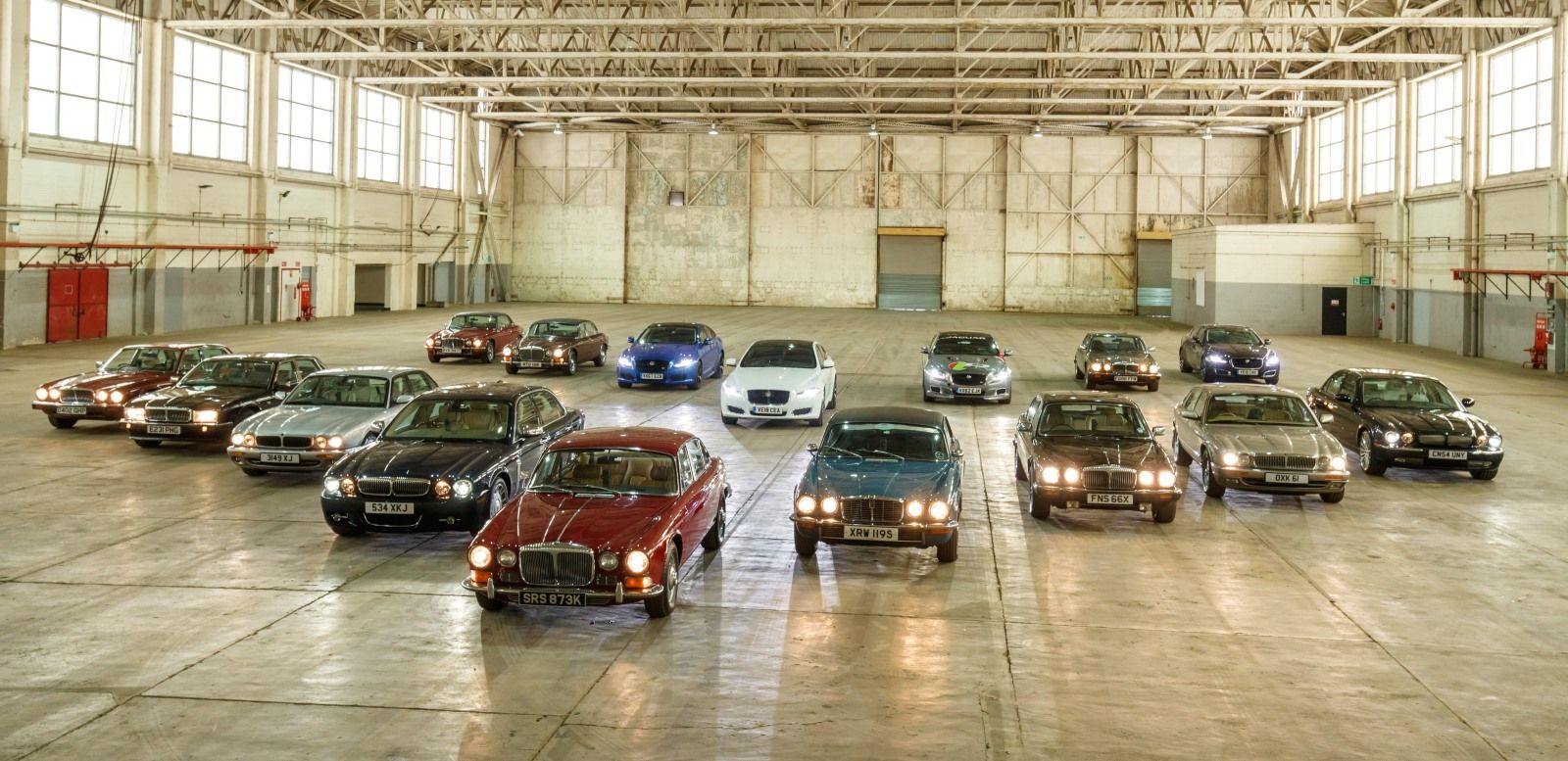 Si lavora alla Jaguar XJ elettrica: il progetto è stato affidato al team I-Pace