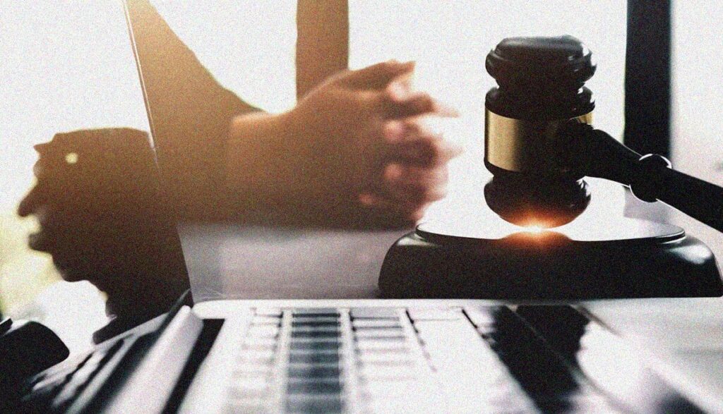 Apple causa legale tribunale