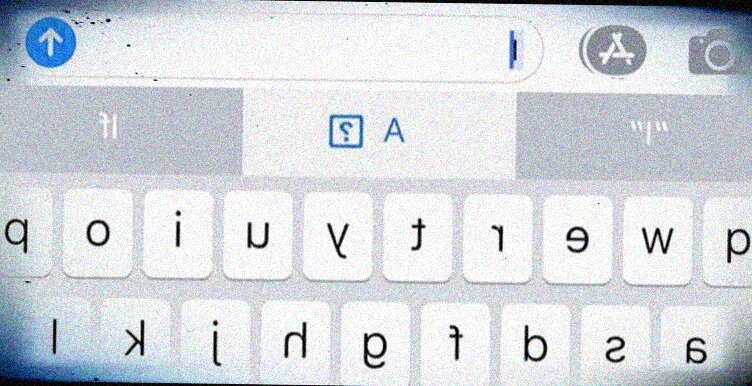 Quando l'uso del correttore automatico ti porta in tribunale anche se ti chiami Apple