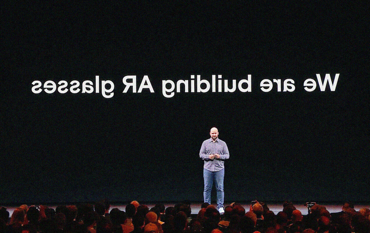 Facebook sta sviluppando degli smart glass basati sulla realtà aumentata