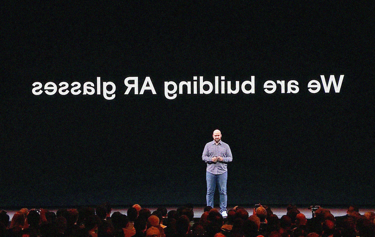 Facebook-LiveMaps-smart-glass-AR