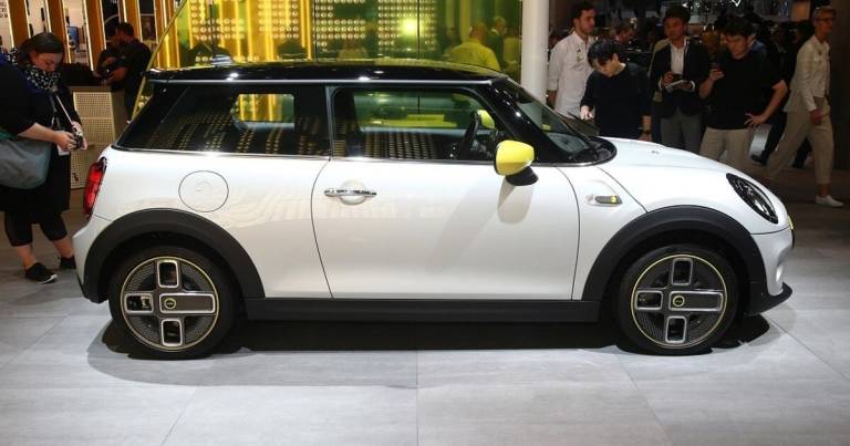 Mini Cooper SE, la Mini elettrica protagonista al Salone di Francoforte 2019 1