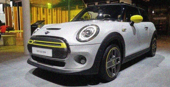 Mini Cooper SE, la Mini elettrica protagonista al Salone di Francoforte 2019